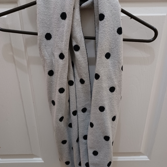 Reversible scarf - Picture 2 of 3